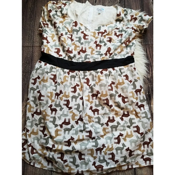 Modcloth Dresses & Skirts - Adorable MOD CLOTH dress size 4x w pockets